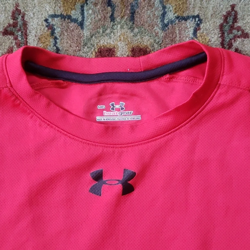 Under Armour T-shirt - Picture 2 of 6